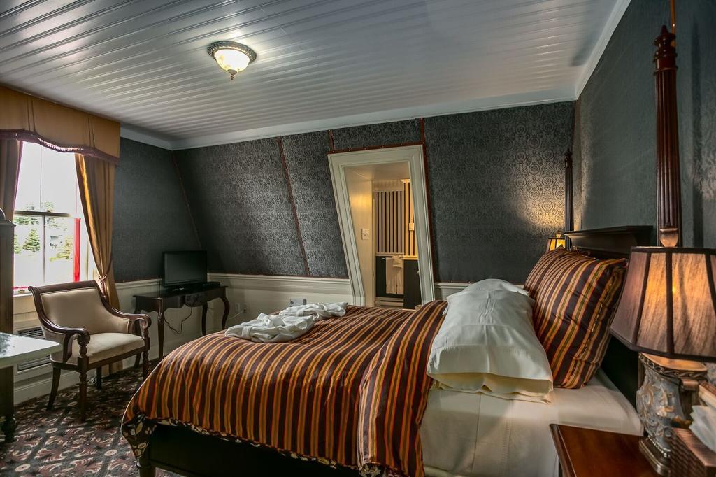 George House Heritage Bed And Breakfast Dildo エクステリア 写真